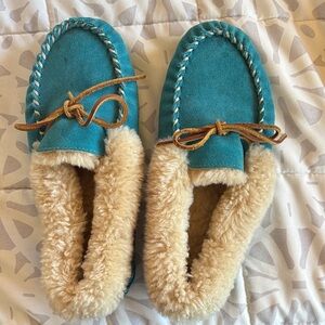 Acorn Cozy Teal Moccasin Slippers with Faux Fur Lining